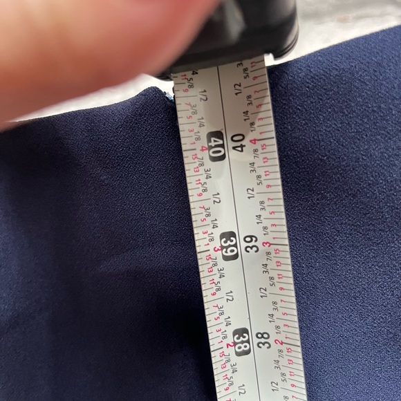 London Times Women's V-Neck Polished Flounce Hem Twist Waist Sz 6 NWT - Picture 8 of 8